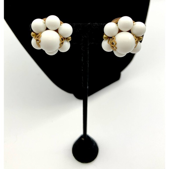 Vintage Coro Lucite 18" Beaded Necklace and Earrings Set - Original Tag - Picture 7 of 10